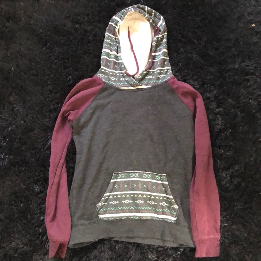 Patterned sweatshirt